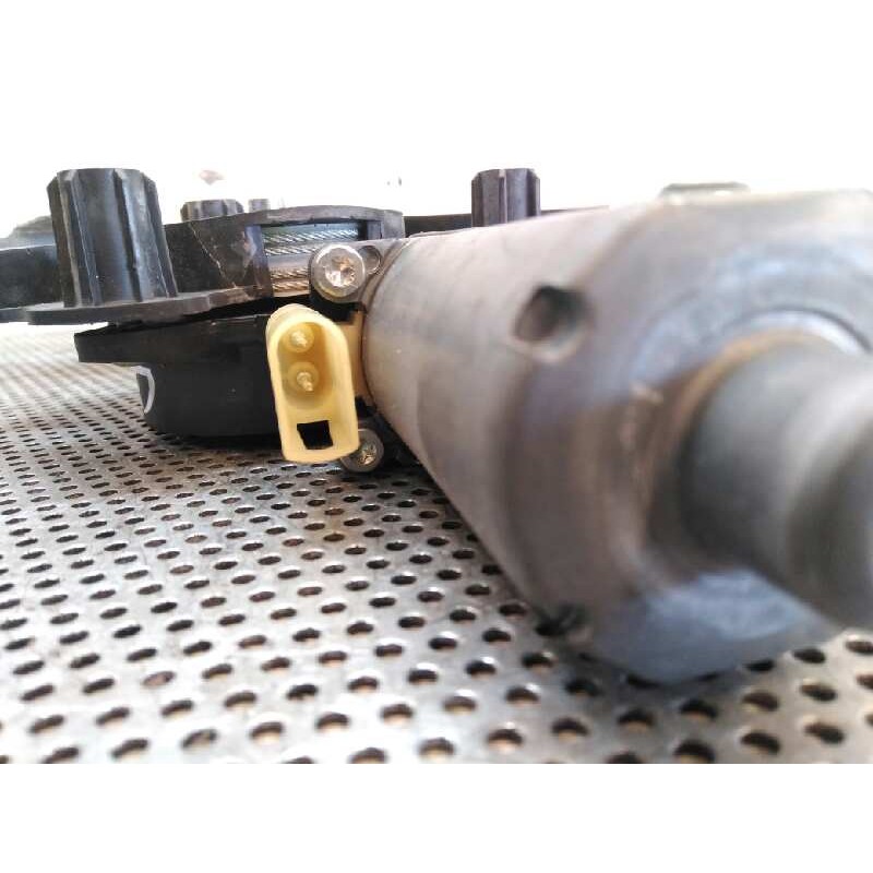 Recambio de elevalunas delantero derecho para ford fiesta (cbk) ambiente referencia OEM IAM 2
