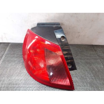 PILOTO TRASERO IZQUIERDO MR957365 