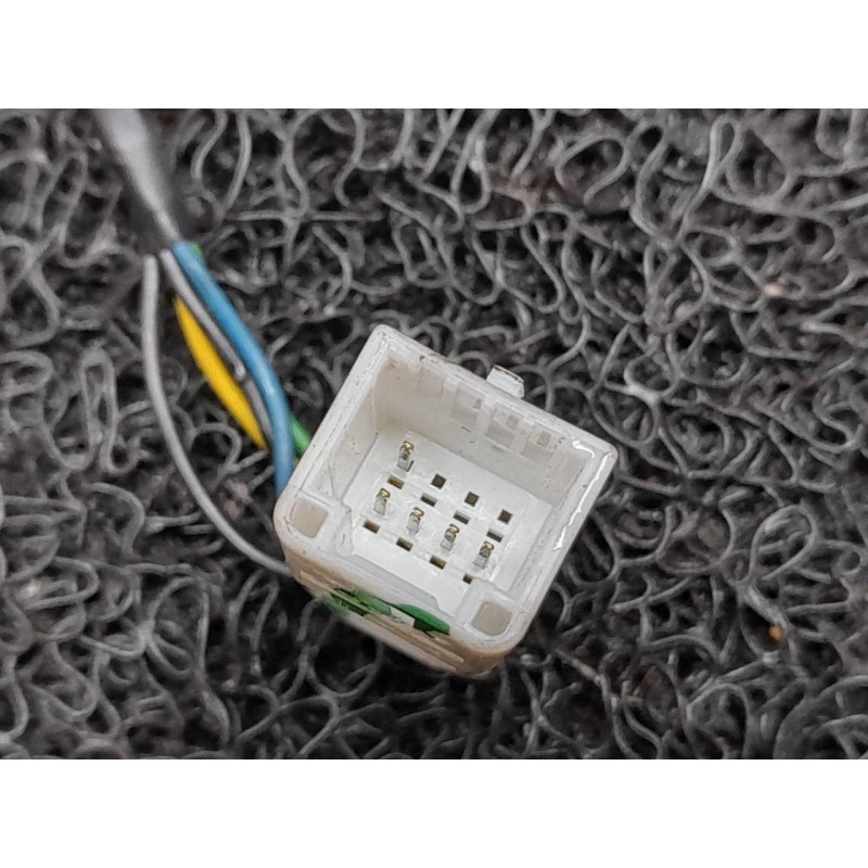 Recambio de retrovisor derecho para dacia sandero ambiance referencia OEM IAM 2