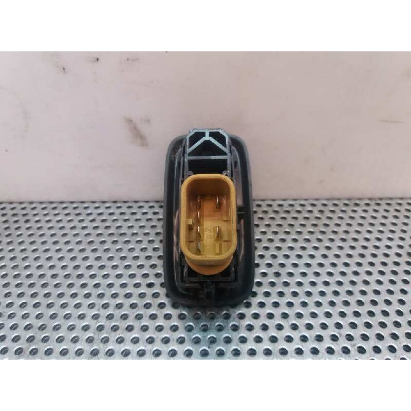 Recambio de mando elevalunas delantero derecho para ford fiesta (cb1) 1.4 tdci cat referencia OEM IAM - Rojo 2