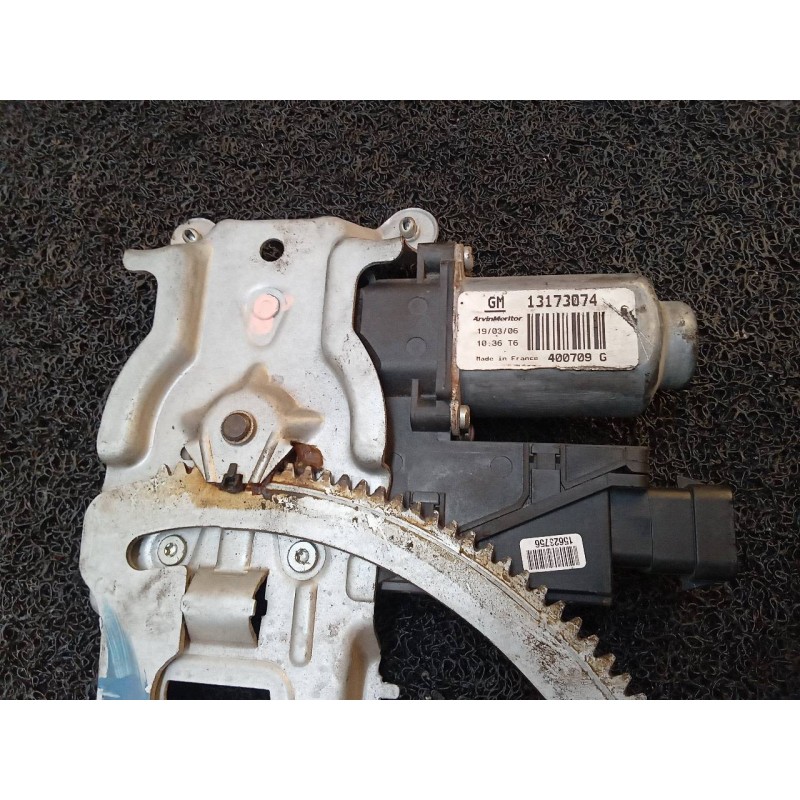 Recambio de elevalunas delantero derecho para opel corsa c referencia OEM IAM 13173074 400709G - Blanco 3