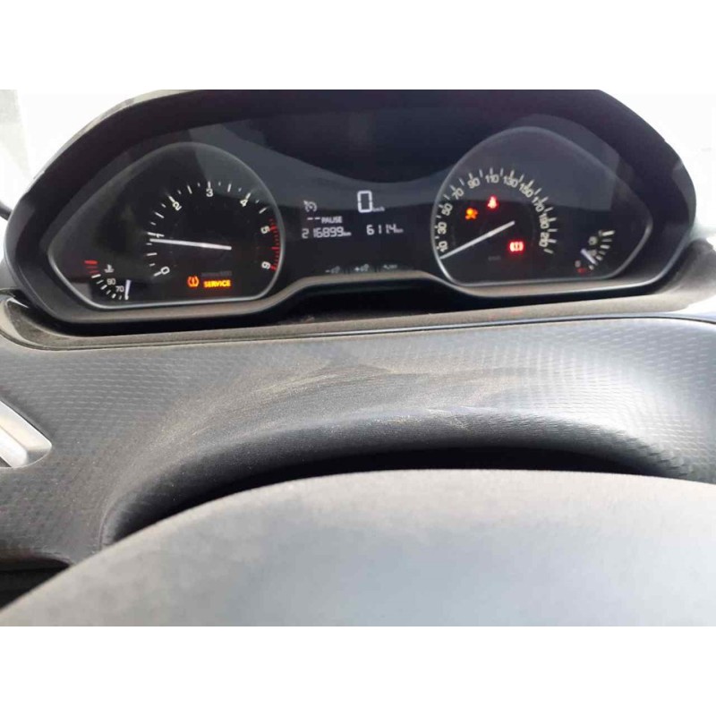 peugeot 208 del año 2016