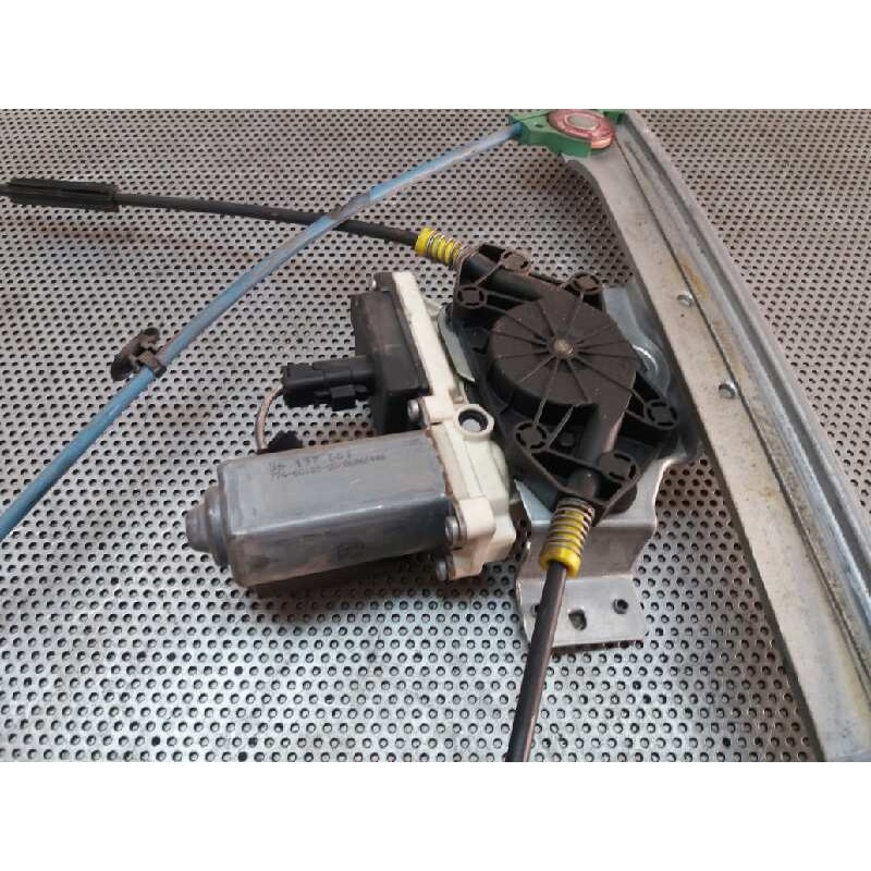 Recambio de elevalunas delantero derecho para citroën c2 1.4 hdi referencia OEM IAM - Negro 3