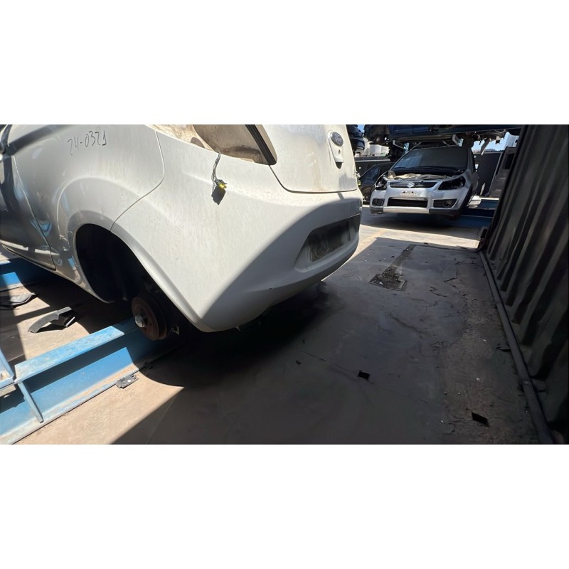 Recambio de paragolpes trasero para ford ka (ccu) urban referencia OEM IAM   