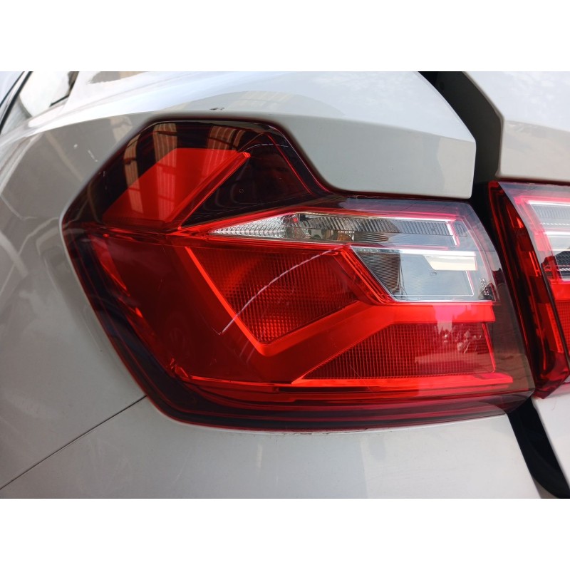 Recambio de piloto trasero izquierdo para audi a1 sportback (gba) 25 tfsi referencia OEM IAM   
