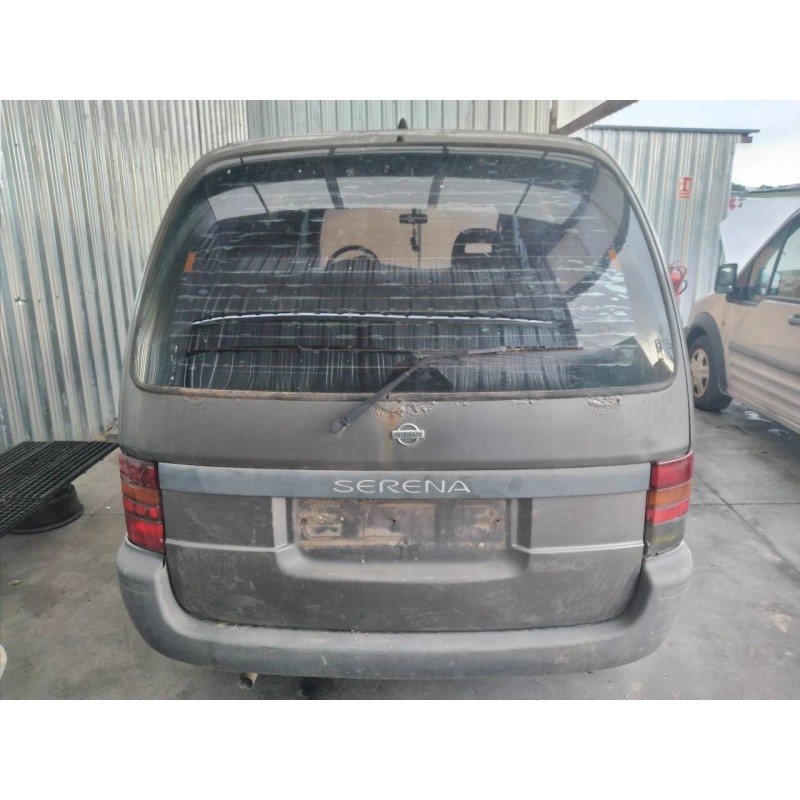 nissan serena (c23m) del año 2001