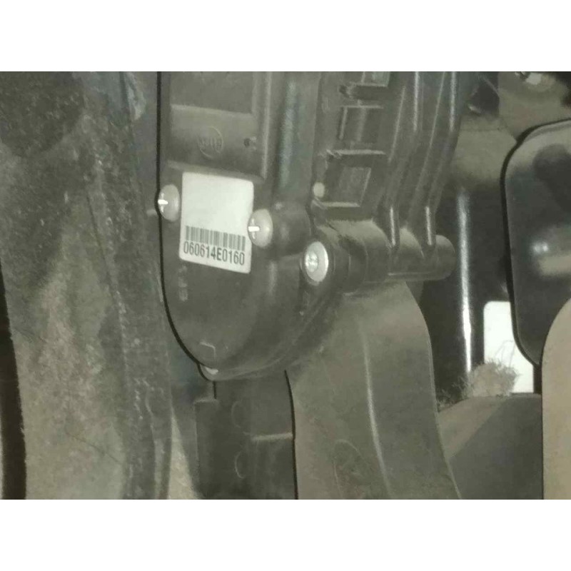 Recambio de potenciometro pedal para kia carnival 2.9 crdi vgt active referencia OEM IAM - Negro 3