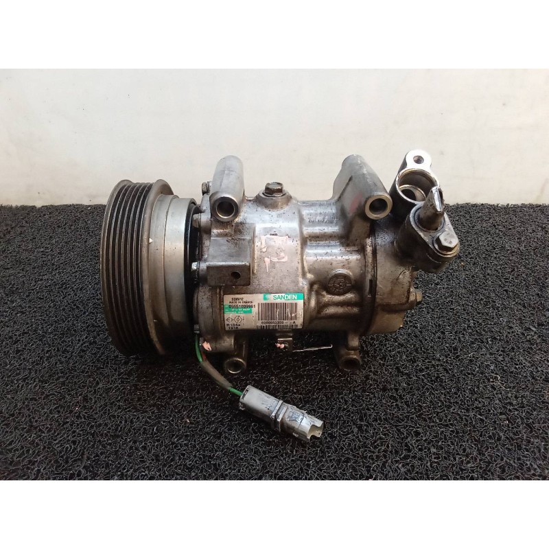 Recambio de compresor aire acondicionado para renault kangoo profesional referencia OEM IAM 1918 8200953359 SANDEN