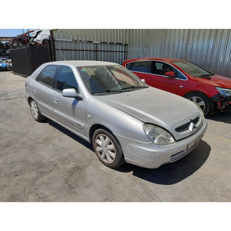 citroën xsara berlina del año 2001