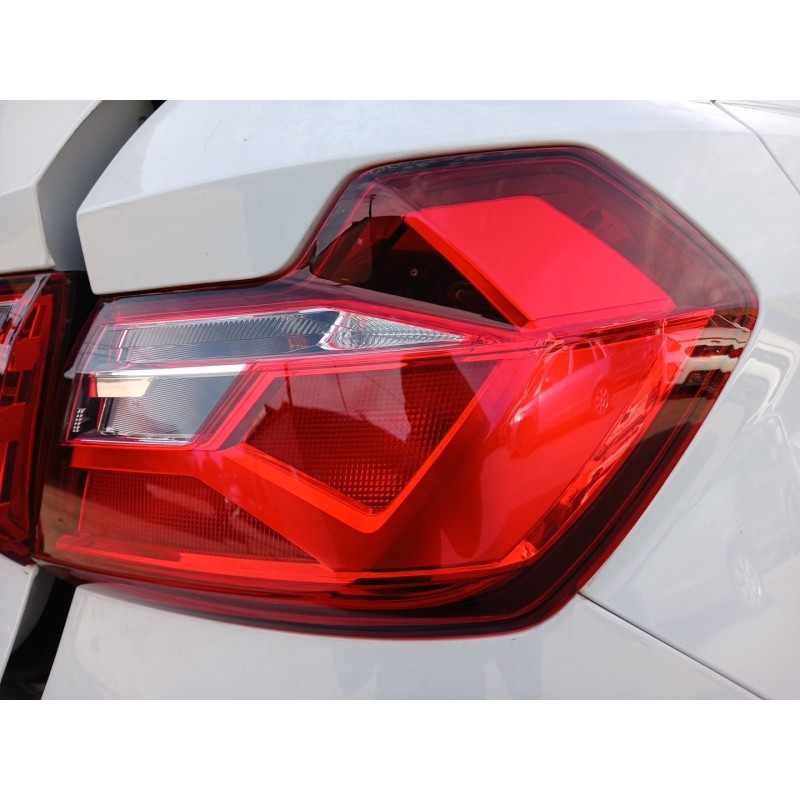 Recambio de piloto trasero derecho para audi a1 sportback (gba) 25 tfsi referencia OEM IAM - Blanco 2