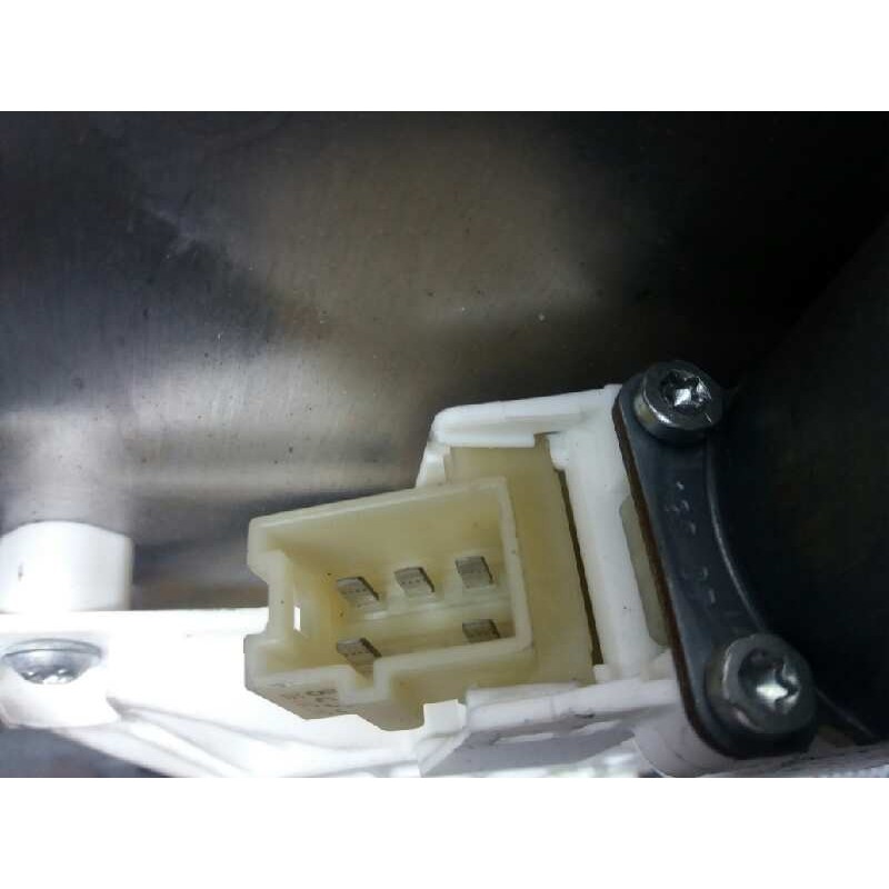 Recambio de elevalunas trasero izquierdo para mercedes-benz clase c (w204) berlina c 200 cdi blueefficiency (204.001) referencia - Negro 2