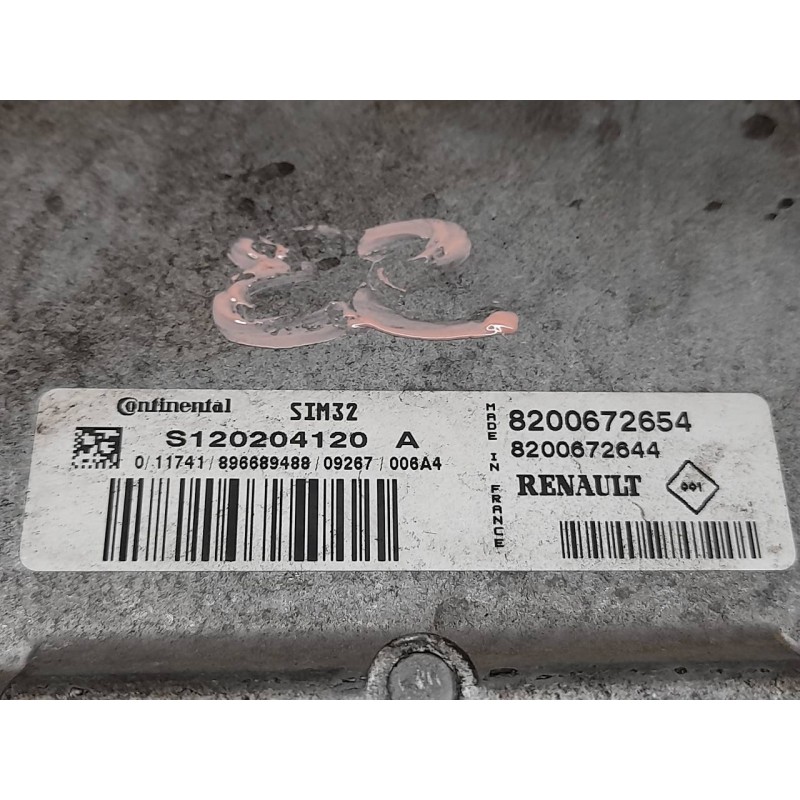 Recambio de centralita motor uce para dacia sandero ambiance referencia OEM IAM 8200672654 S120204120A CONTINENTAL 3