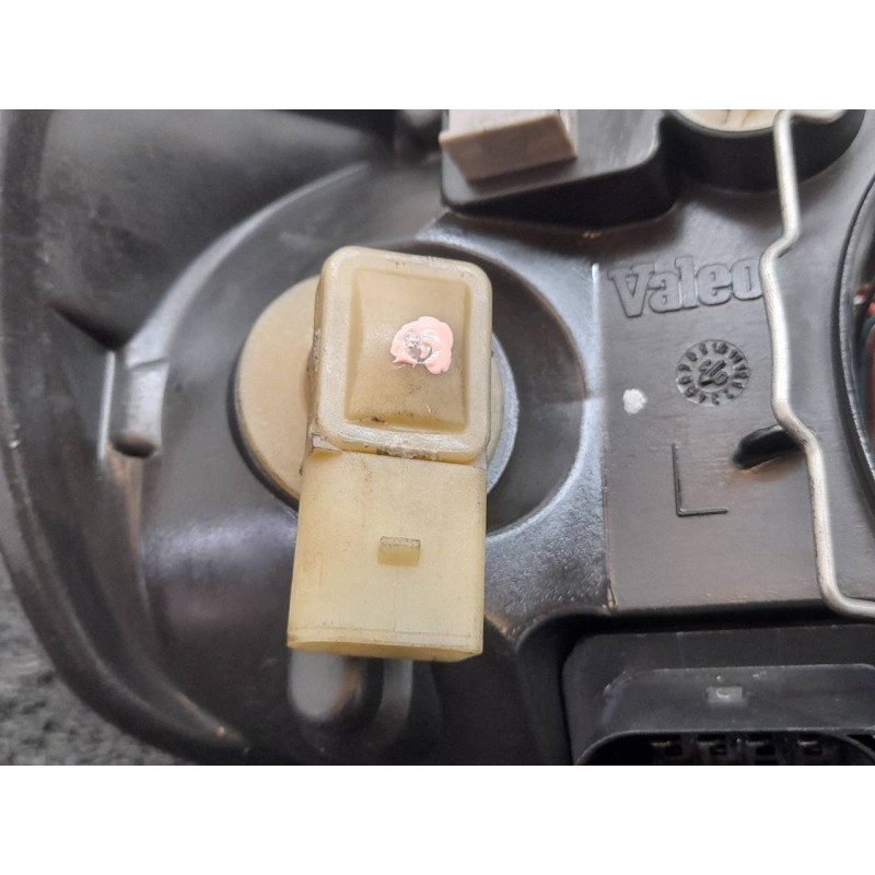 Recambio de faro izquierdo para seat cordoba berlina (6k2) sport referencia OEM IAM - Negro 4