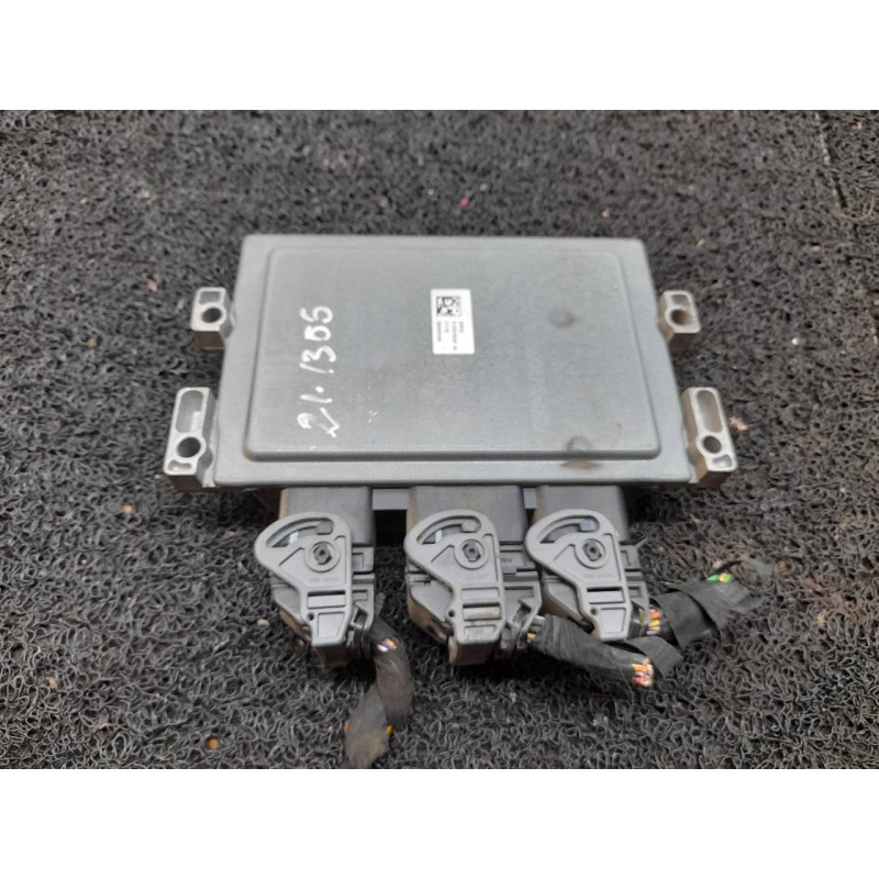 Recambio de centralita motor uce para dacia sandero ambiance referencia OEM IAM 8200672654 S120204120A CONTINENTAL 4