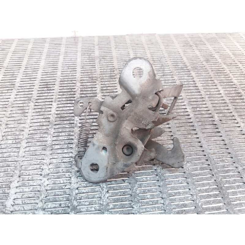 Recambio de cerradura capo para citroën berlingo 1.9 diesel referencia OEM IAM - Blanco 3