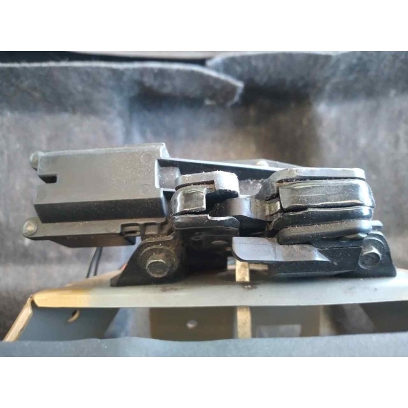 Recambio de cerradura maletero / porton para chevrolet camaro cabrio piel referencia OEM IAM - Marrón 2