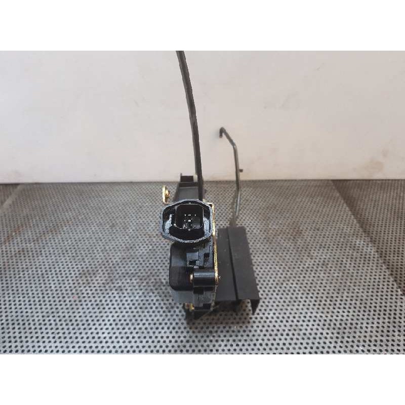 Recambio de cerradura puerta delantera izquierda para kia rio 1.4 cat referencia OEM IAM 3