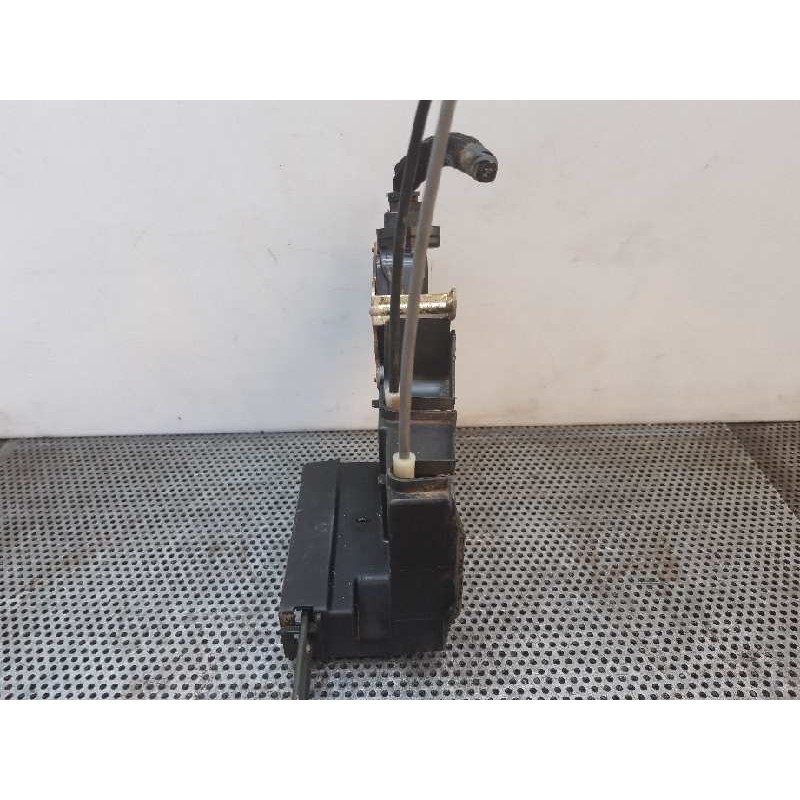 Recambio de cerradura puerta delantera izquierda para kia rio 1.4 cat referencia OEM IAM 6