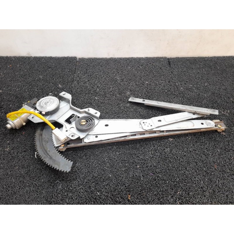 Recambio de elevalunas delantero izquierdo para hyundai matrix (fc) 1.8 gls full referencia OEM IAM 9881017100  
