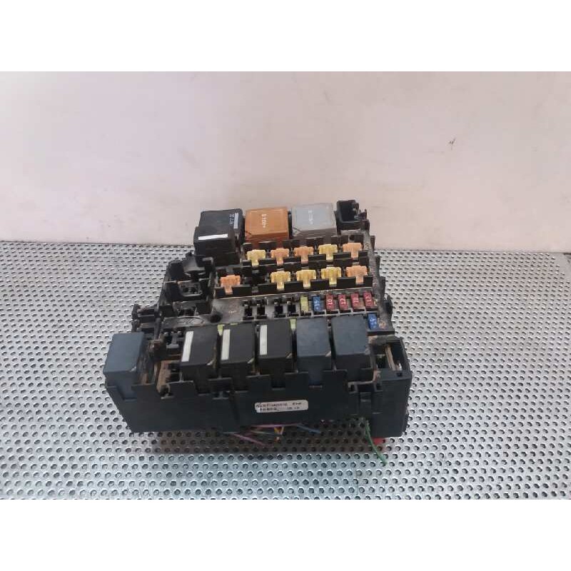 Recambio de caja reles / fusibles para ford fiesta (cb1) 1.4 tdci cat referencia OEM IAM 8V5T14K012EHF 07RA58459 SUB171093