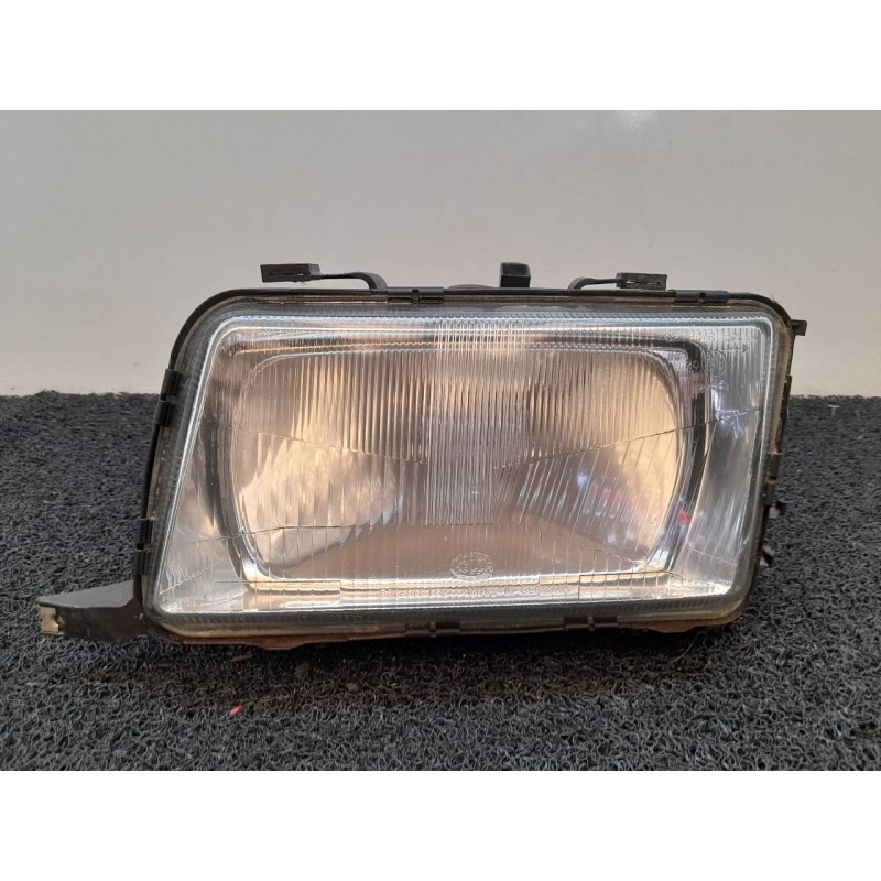 Recambio de faro izquierdo para audi 80 avant europa berlina referencia OEM IAM   
