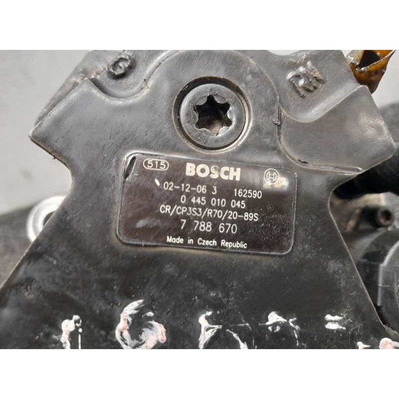 Recambio de bomba inyeccion para bmw serie 3 compact (e46) 320td referencia OEM IAM 0445010045 7788670 BOSCH - Rojo 2