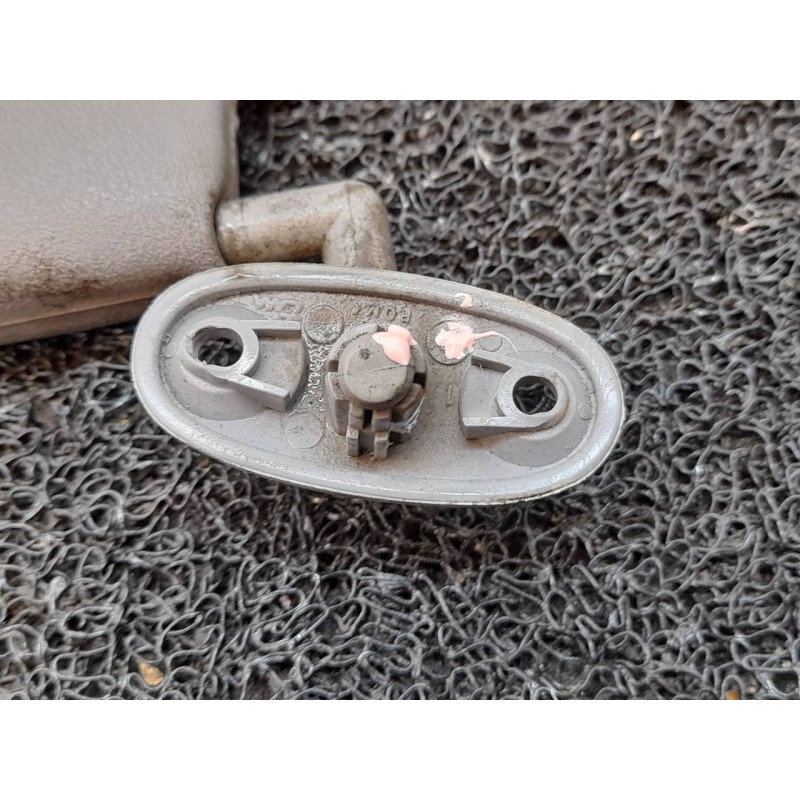 Recambio de parasol derecho para nissan serena (c23m) 2.3 lx diesel referencia OEM IAM 4