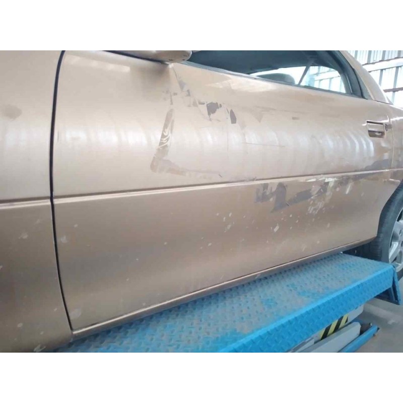 Recambio de puerta delantera izquierda para chevrolet camaro cabrio piel referencia OEM IAM - Marrón 2