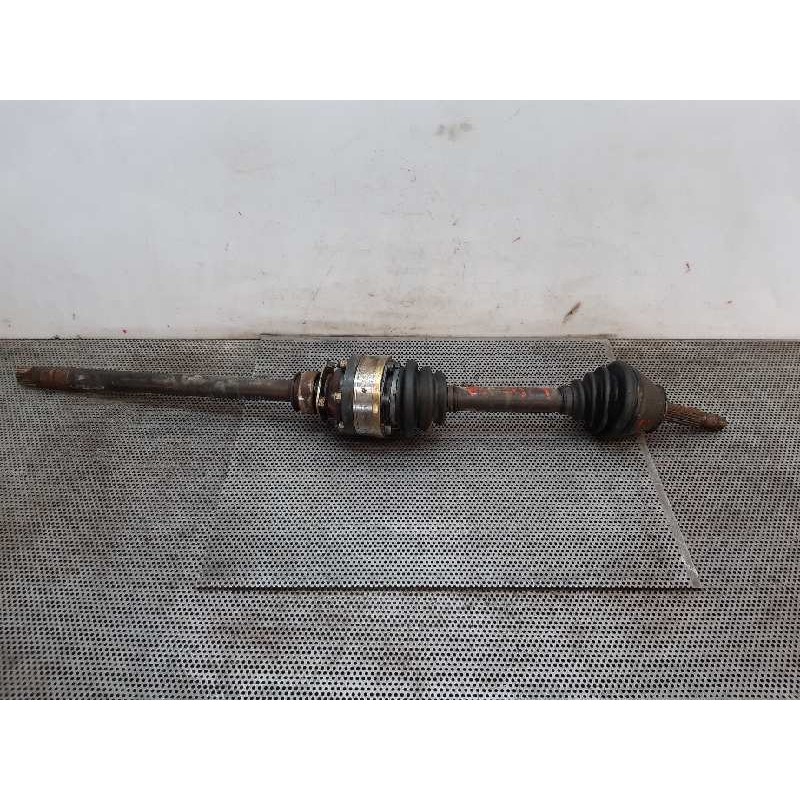 Recambio de transmision delantera derecha para lancia delta 1.6 referencia OEM IAM  75756 