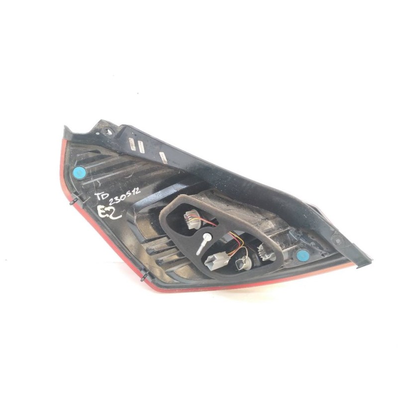 Recambio de piloto trasero derecho para ford fiesta (ccn) trend referencia OEM IAM - Blanco 2
