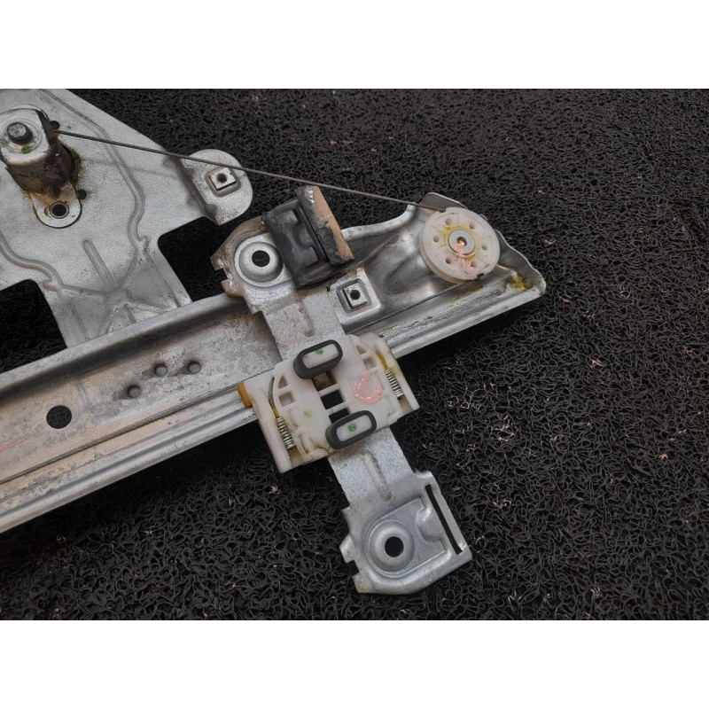 Recambio de elevalunas trasero izquierdo para opel meriva b essentia referencia OEM IAM 13265804004 - Rojo 3