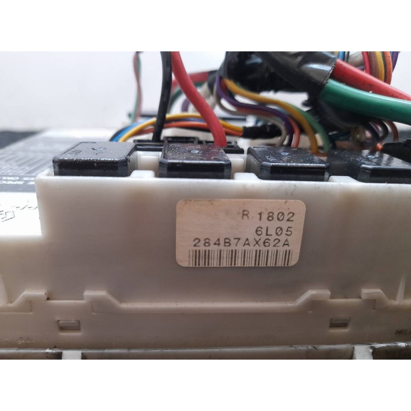 Recambio de caja reles / fusibles para nissan note (e11e) acenta referencia OEM IAM 284B7AX62A 3