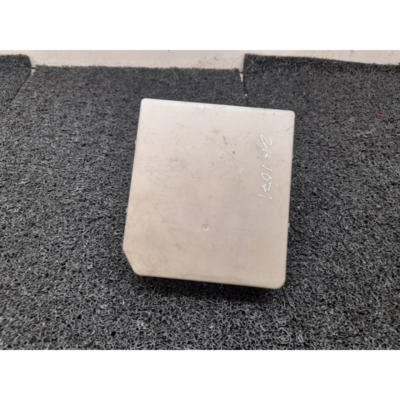 Recambio de caja reles / fusibles para nissan note (e11e) acenta referencia OEM IAM 284B7AX62A 4