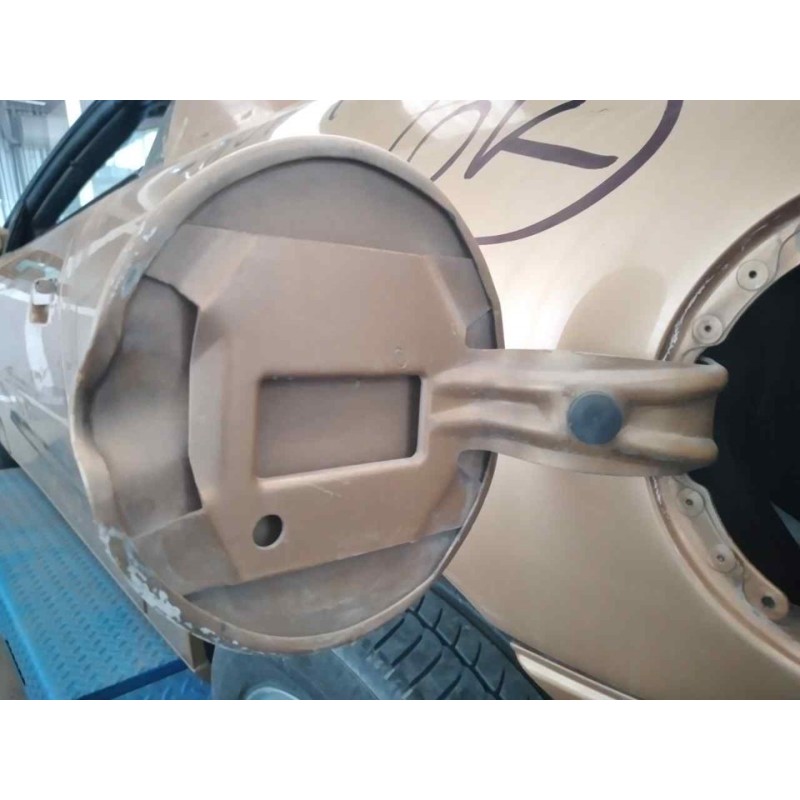Recambio de tapa exterior combustible para chevrolet camaro cabrio piel referencia OEM IAM - Marrón 2