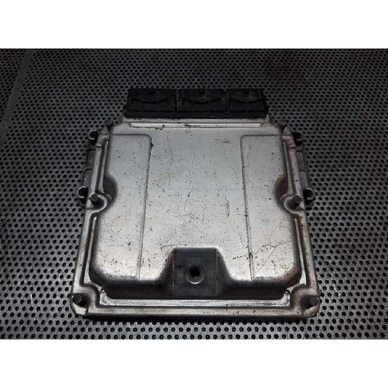 Recambio de centralita motor uce para renault trafic caja cerrada (ab 4.01) 1.9 dci referencia OEM IAM 0281010633 8200051609 - Amarillo 3