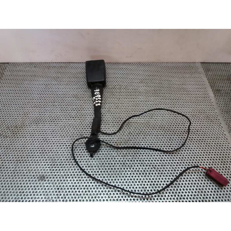 Recambio de enganche cinturon delantero izquierdo para ford fiesta (cb1) 1.4 tdci cat referencia OEM IAM   