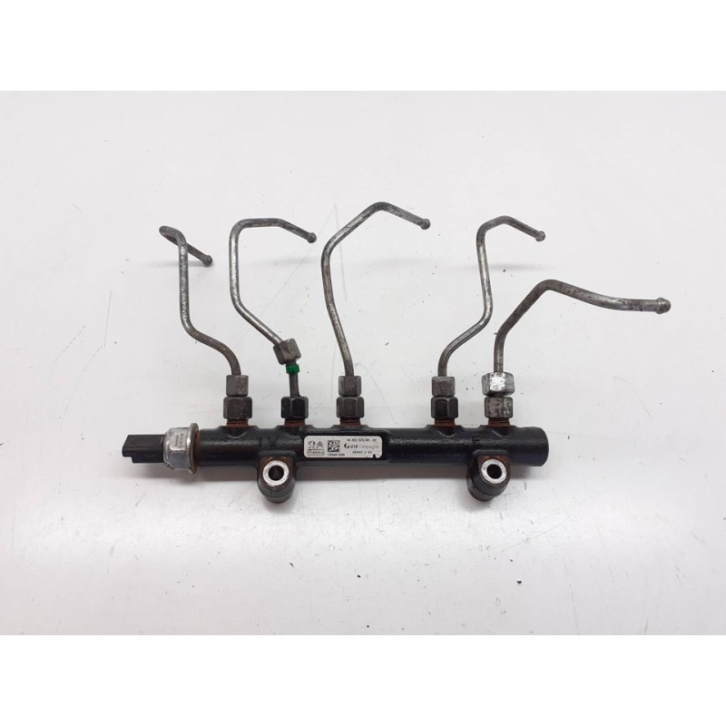 Recambio de rampa inyectora para ford fiesta (ccn) trend referencia OEM IAM 9685297580 28497Z01 