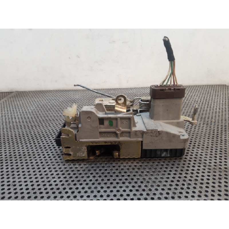 Recambio de cerradura puerta delantera derecha para fiat ulysse (179) 2.2 jtd dynamic referencia OEM IAM   