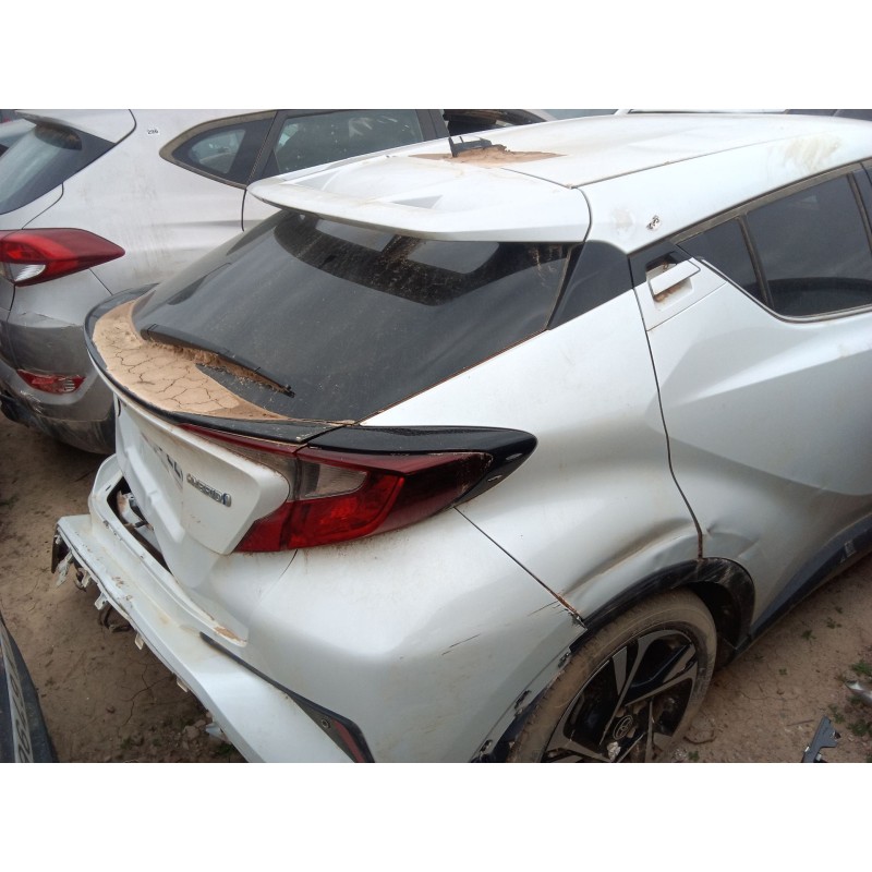 toyota c-hr del año 2022