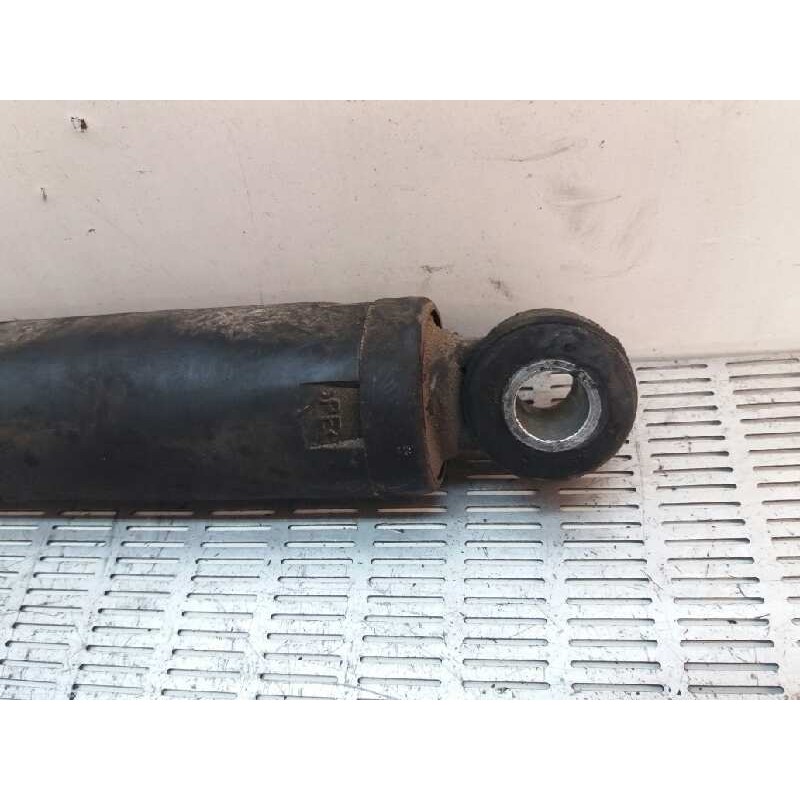 Recambio de amortiguador trasero izquierdo para iveco daily caja cerrada (1999 =>) 2.3 diesel cat referencia OEM IAM - Blanco 2