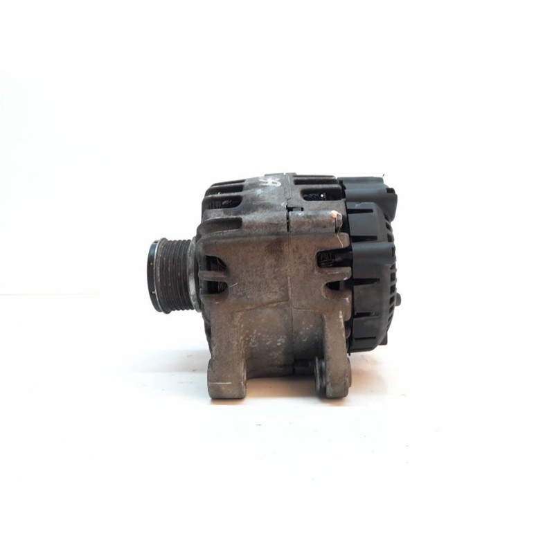 Recambio de alternador para citroën c-elysée seduction referencia OEM IAM 9618677980 TG12C261 VALEO