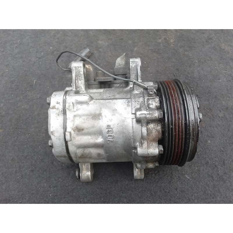 Recambio de compresor aire acondicionado para ford fiesta berl./courier 1.8 diesel referencia OEM IAM 7176  SANDEN