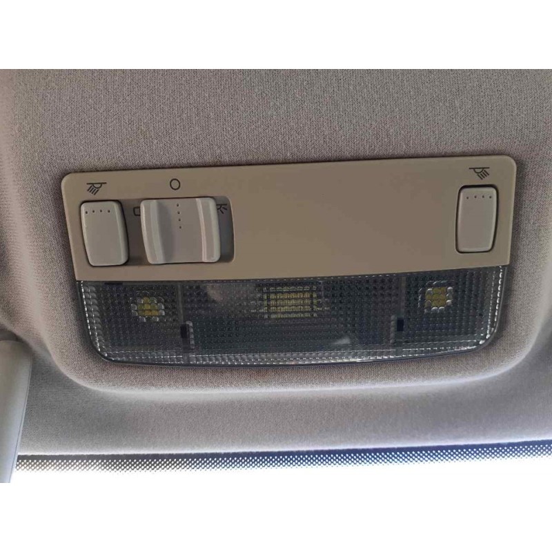 Recambio de luz interior para seat leon (1m1) sport referencia OEM IAM   