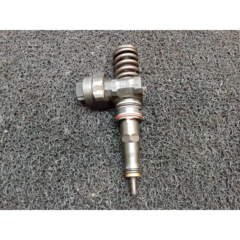 Recambio de inyector para audi a4 berlina (b5) 1.9 tdi referencia OEM IAM 0414720007  BOSCH