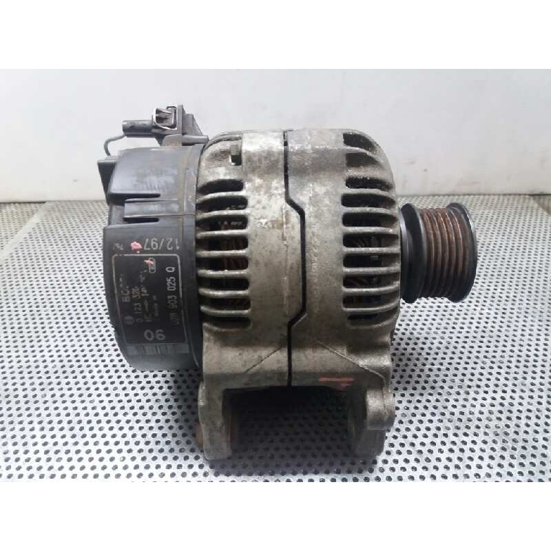 Recambio de alternador para seat alhambra (7v8) 2.0 referencia OEM IAM 0123330 028903025Q 4