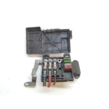 CAJA RELES / FUSIBLES 6X0937550A 