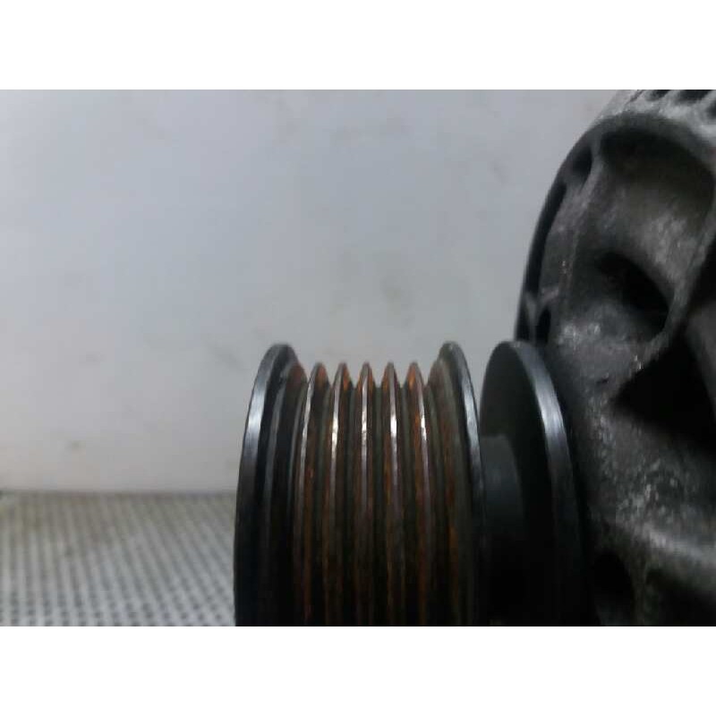 Recambio de alternador para seat alhambra (7v8) 2.0 referencia OEM IAM 0123330 028903025Q 7