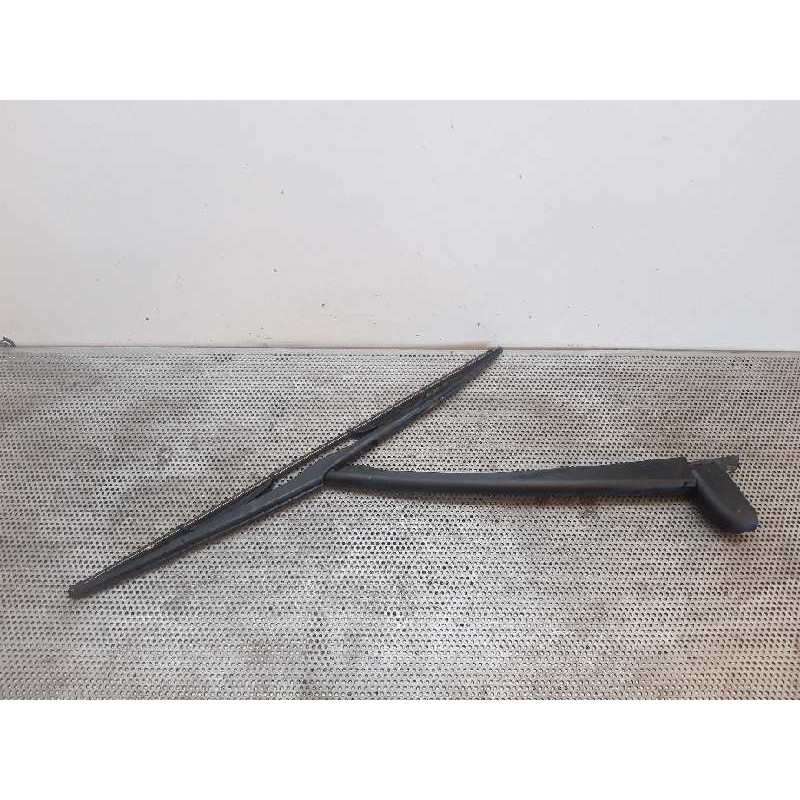 Recambio de brazo limpia trasero para citroën c5 berlina 2.0 hdi sx referencia OEM IAM   
