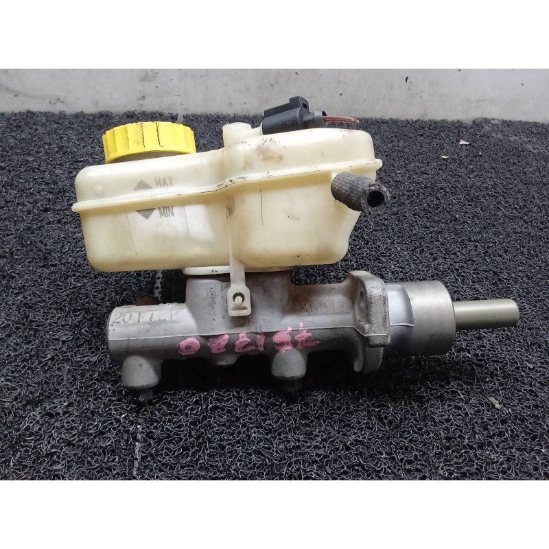 Recambio de bomba freno para volkswagen polo (9n1) 1.2 12v referencia OEM IAM   
