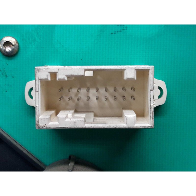 Recambio de cuadro instrumentos para citroën berlingo 1.9 d multispace referencia OEM IAM 9648836380 - Blanco 2